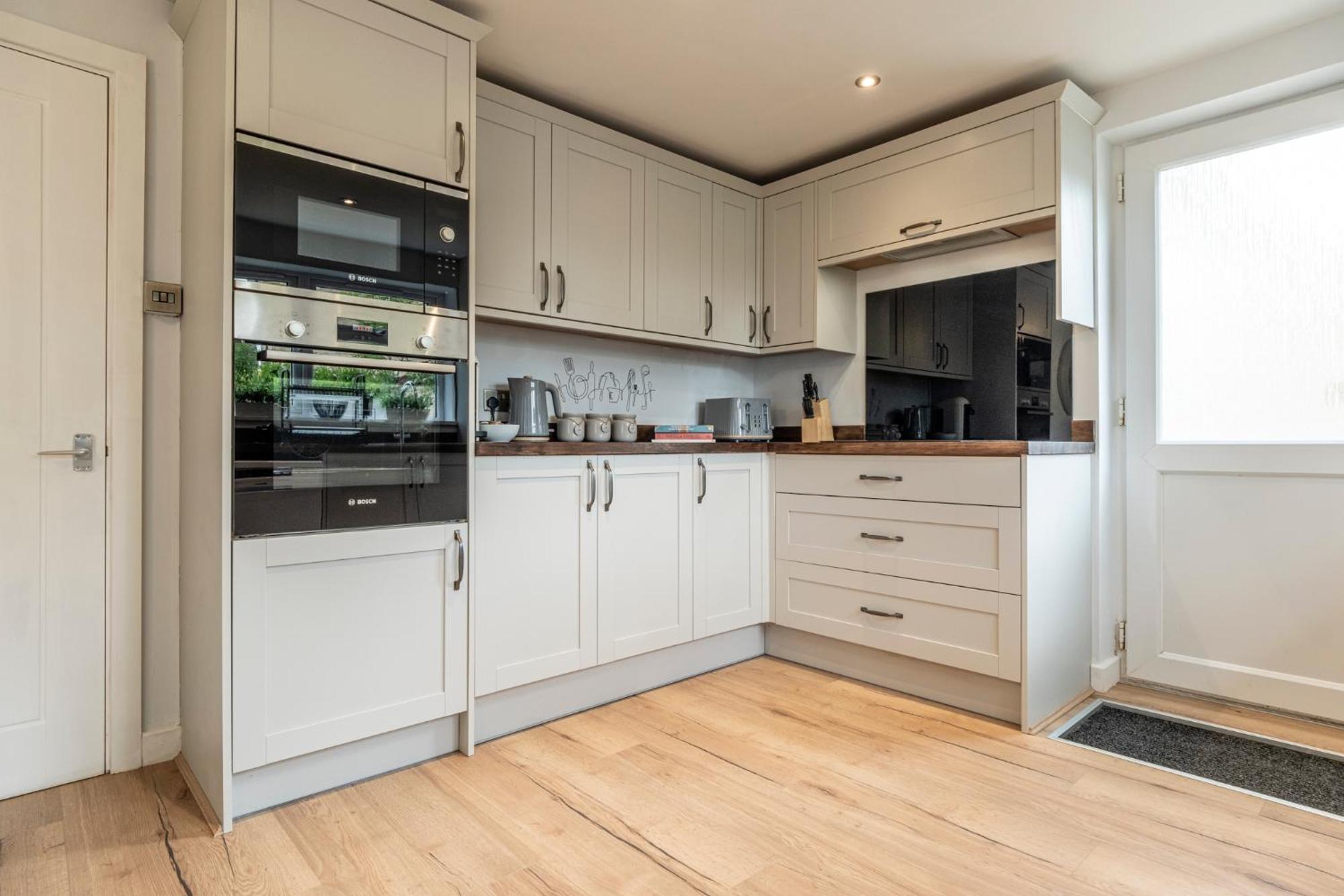 Holiday home Bright & Spacious 3 Bd In The Centre Of Bourton!